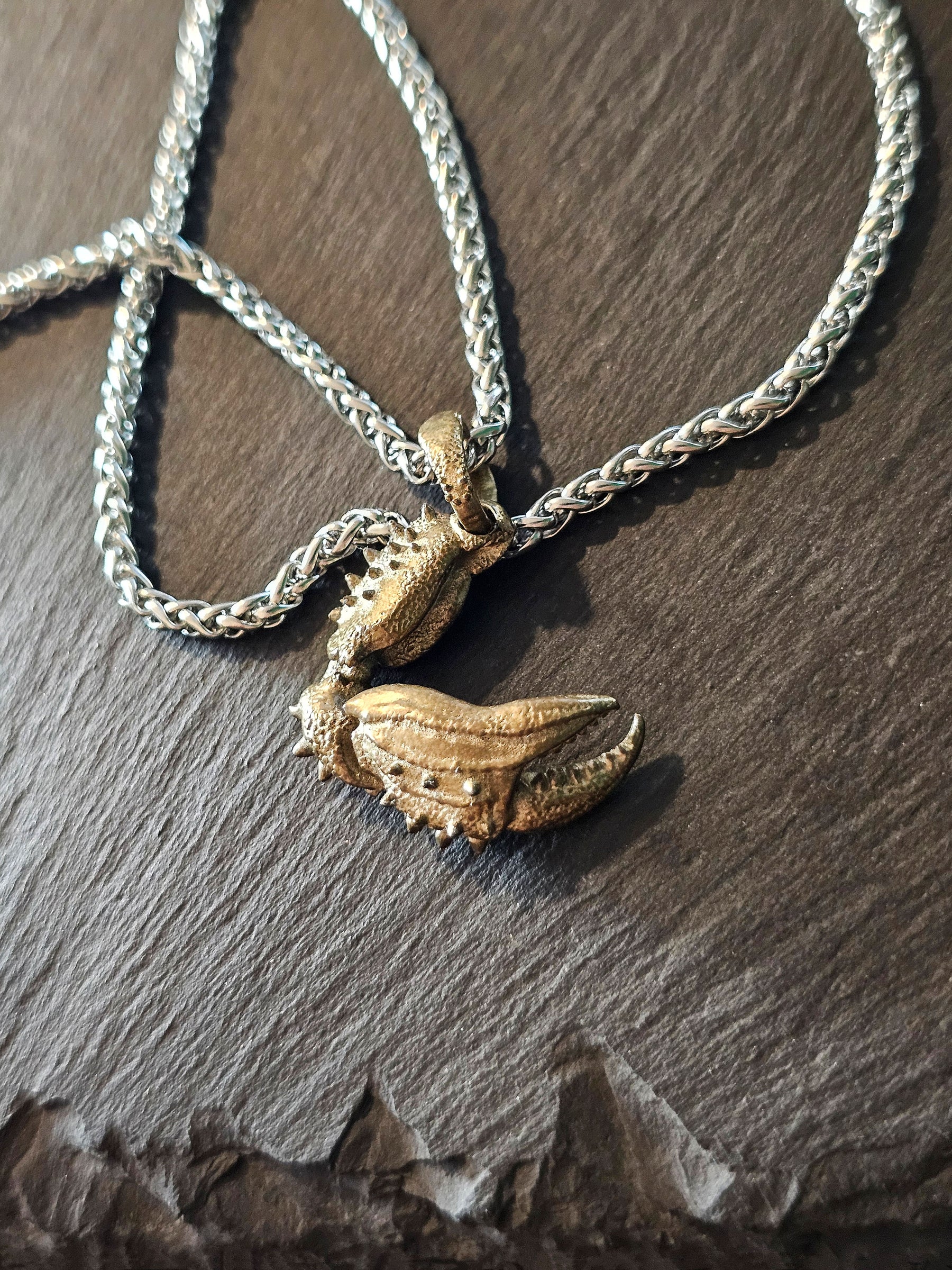 Beast Pendant | Crab Claw