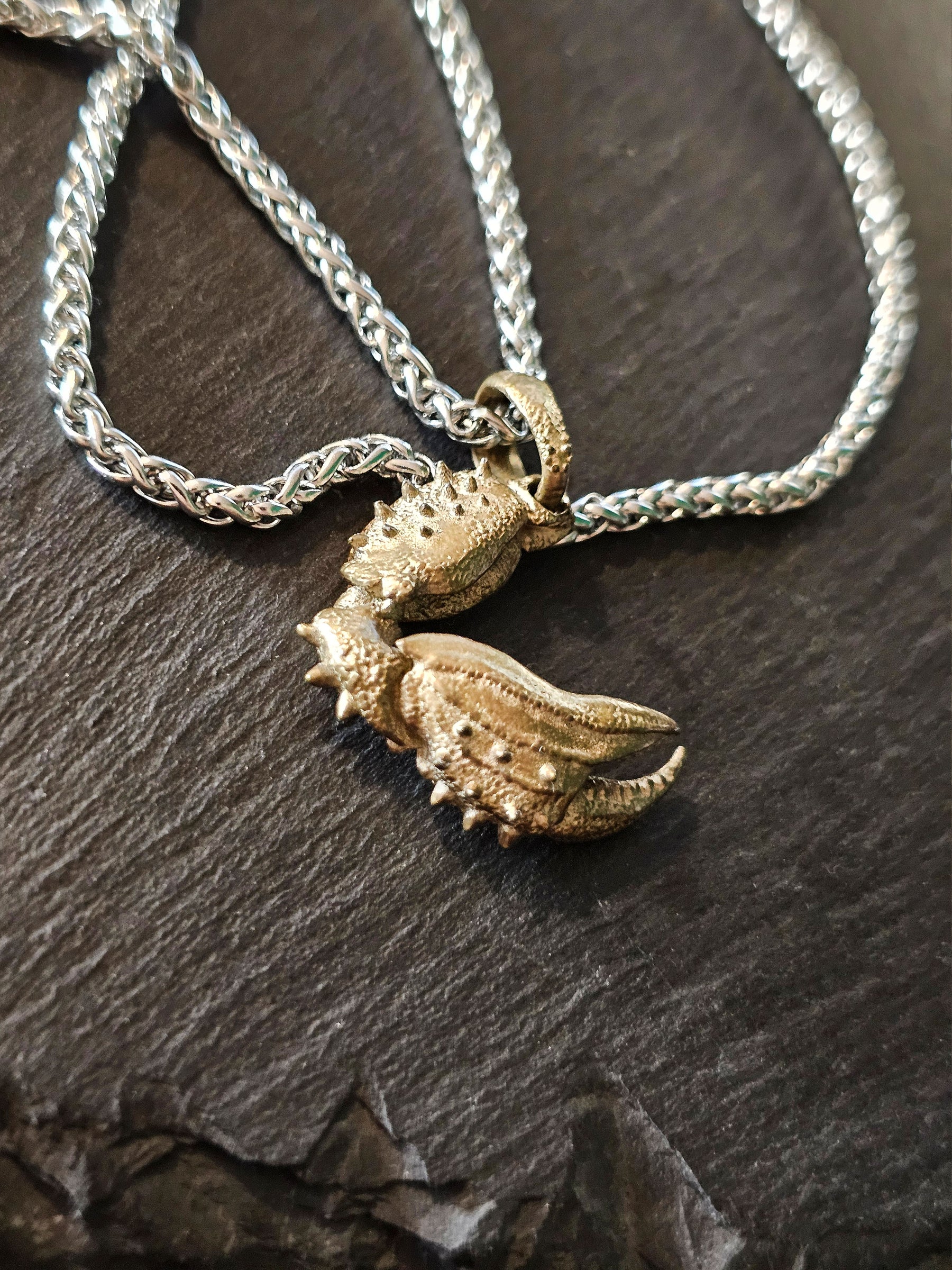 Beast Pendant | Crab Claw
