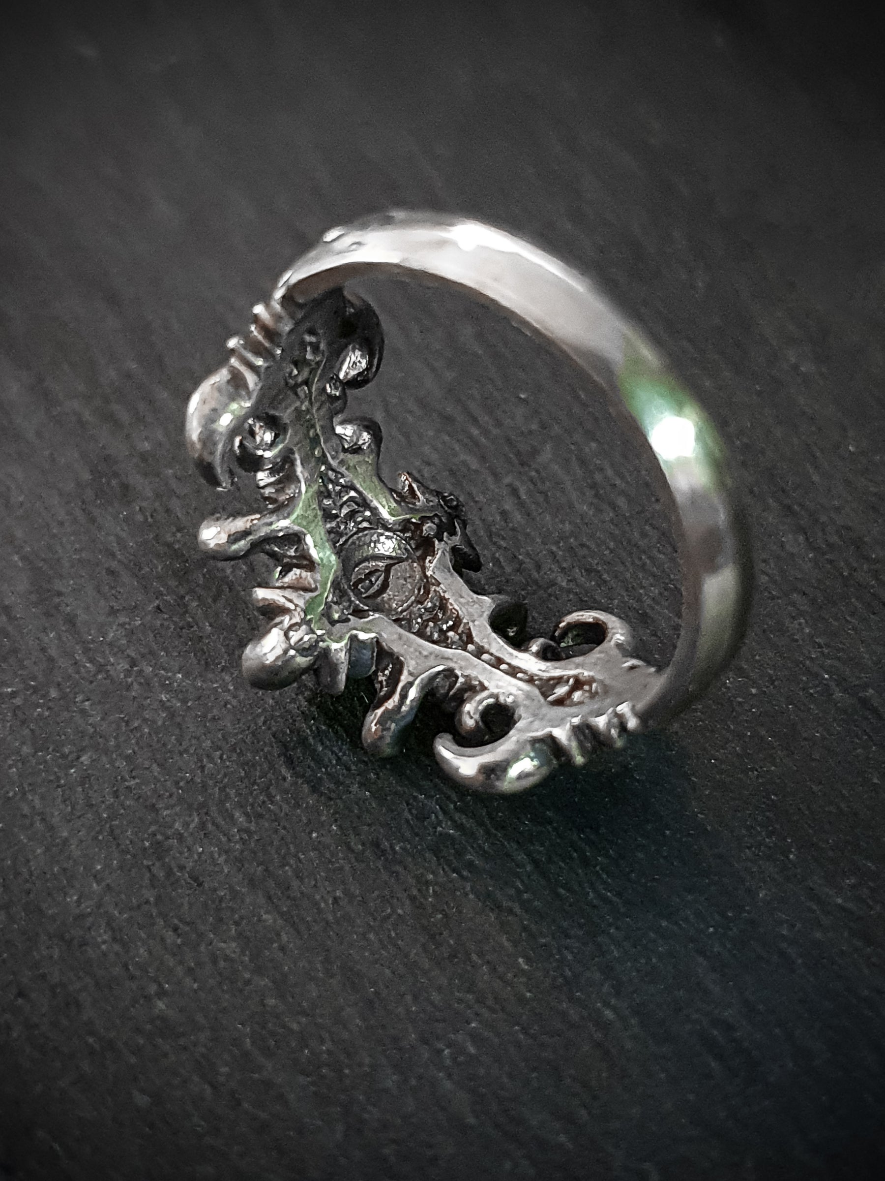 Decorative Skull Ring | Gothic Art Nouveau Floral flower Ornament