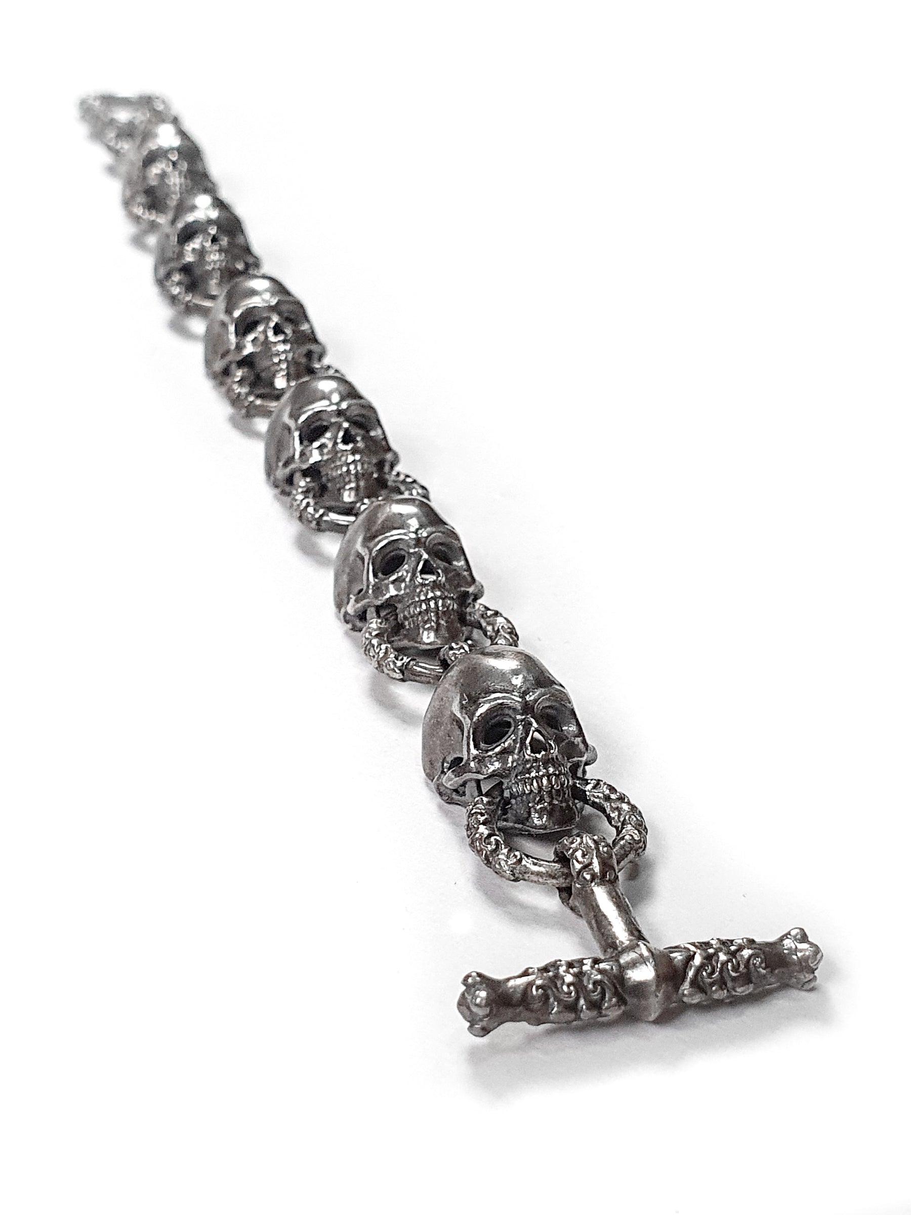 Skull Chain Link Bracelet | Biting Skull Chain