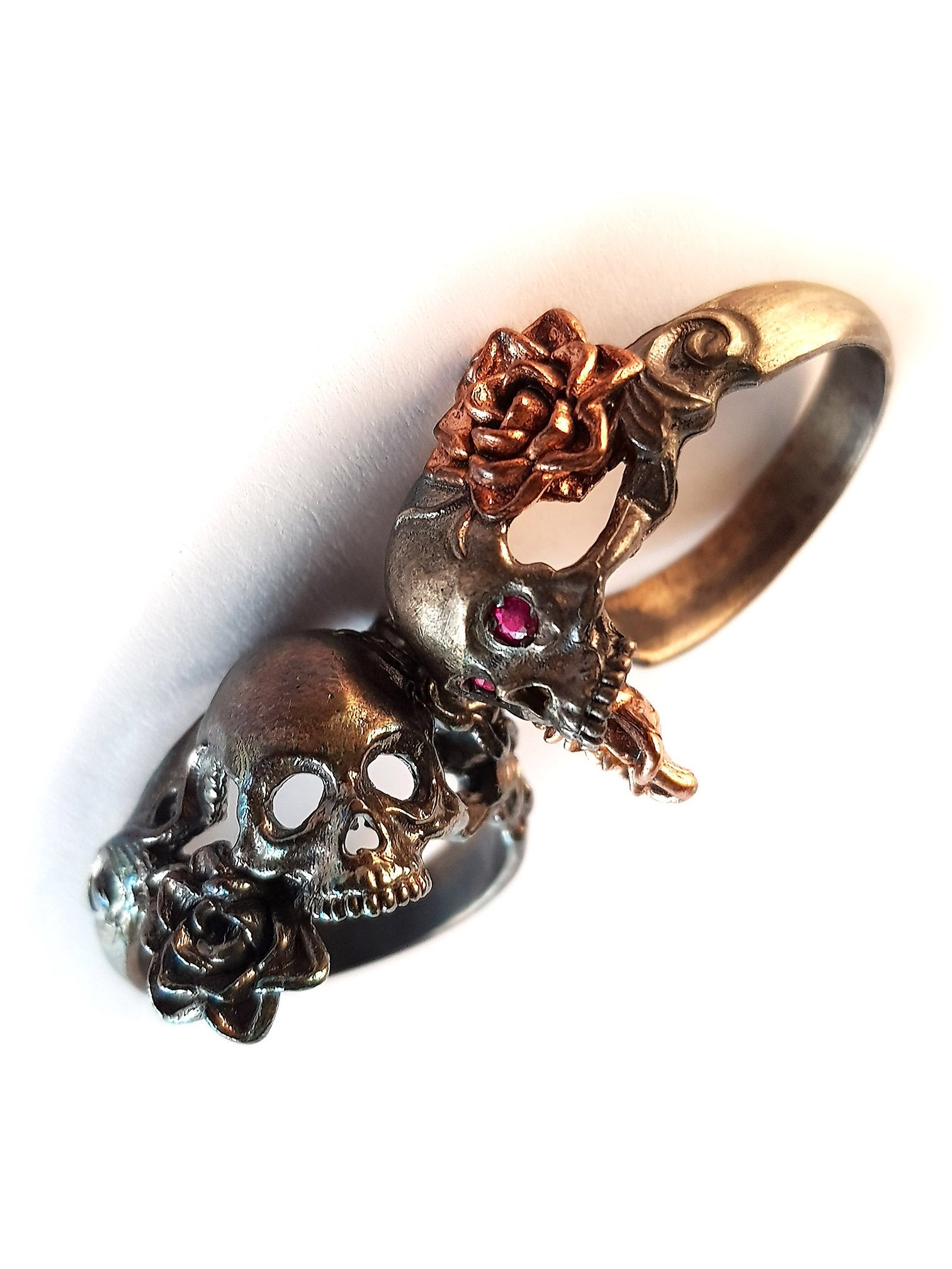 Skull Ring | Double Rose