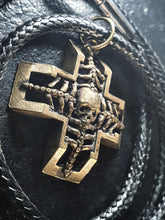 Skull Pendant | Crucifix