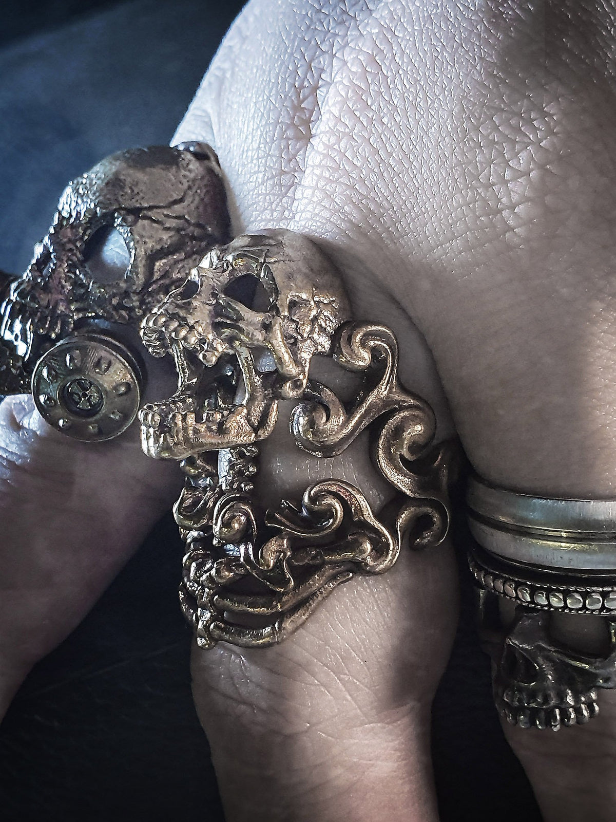 Skull Ring | Water Spectral