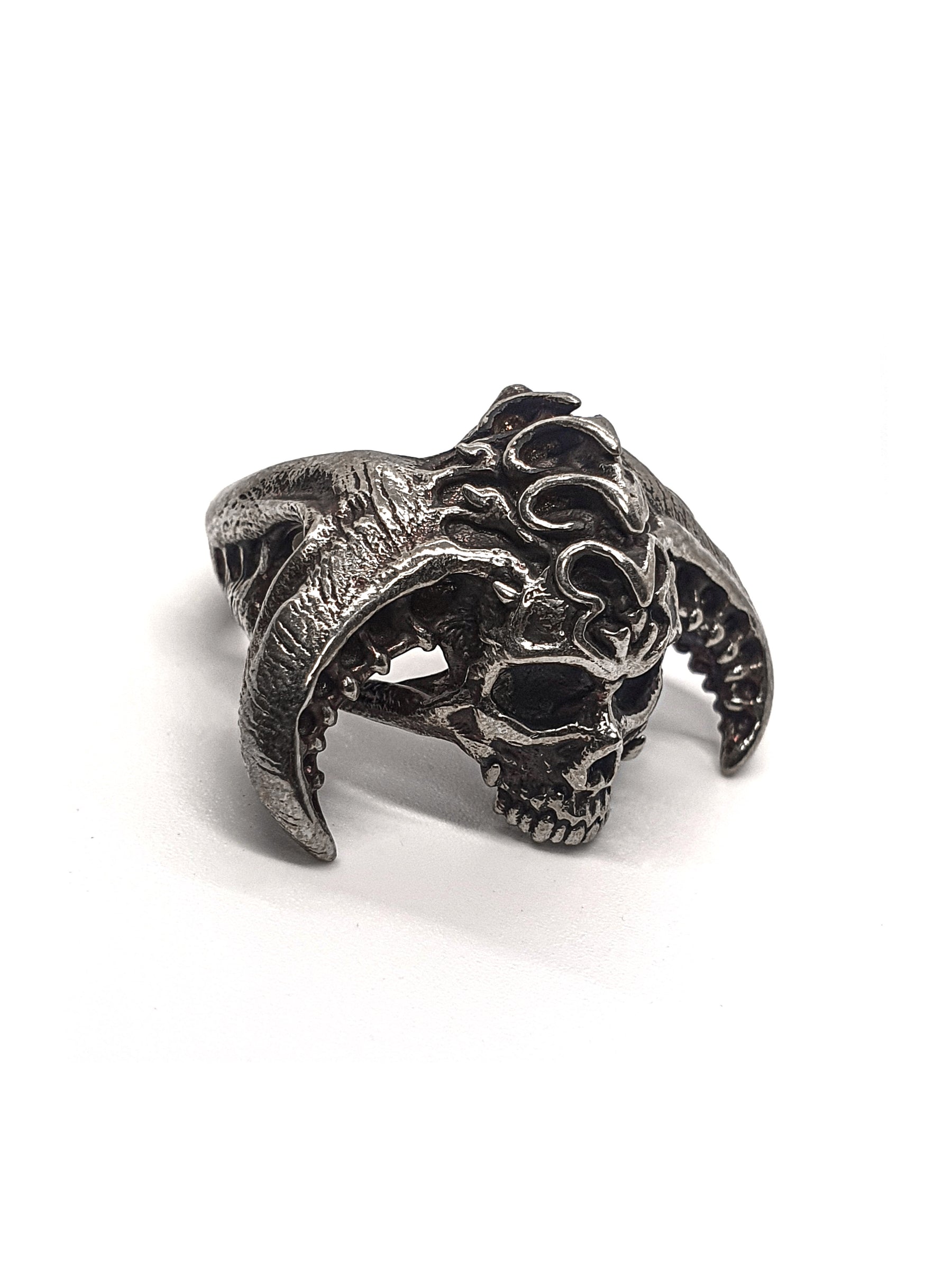 Skull Ring | Horned Diablo