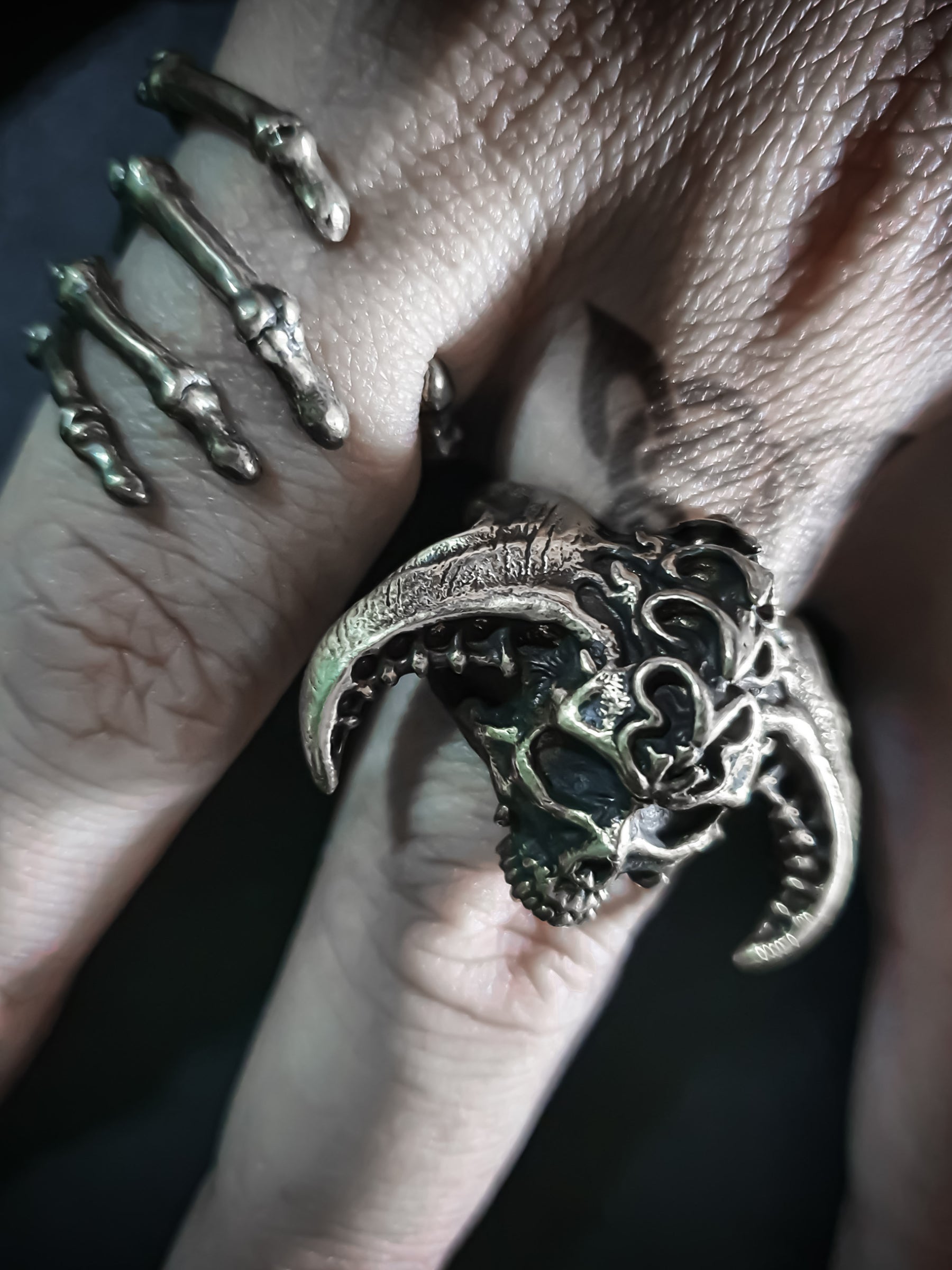 Skull Ring | Horned Diablo