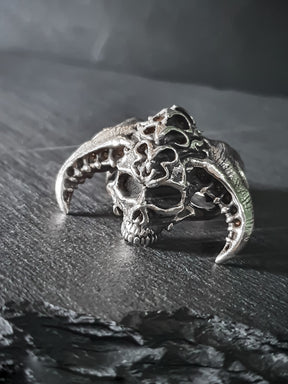 Skull Ring | Horned Diablo