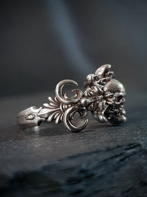 Decorative Skull Ring | Gothic Art Nouveau Floral flower Ornament