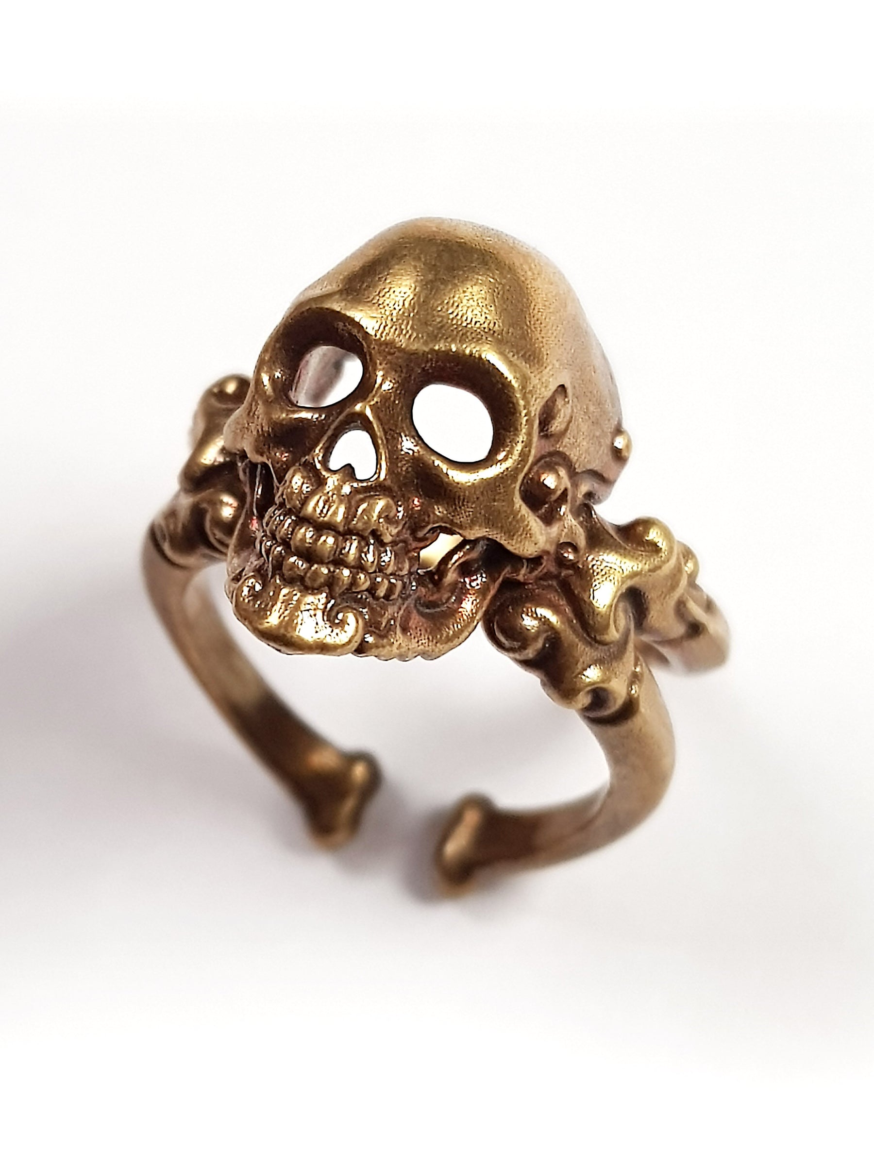 Skull Ring | CrossBones Deco