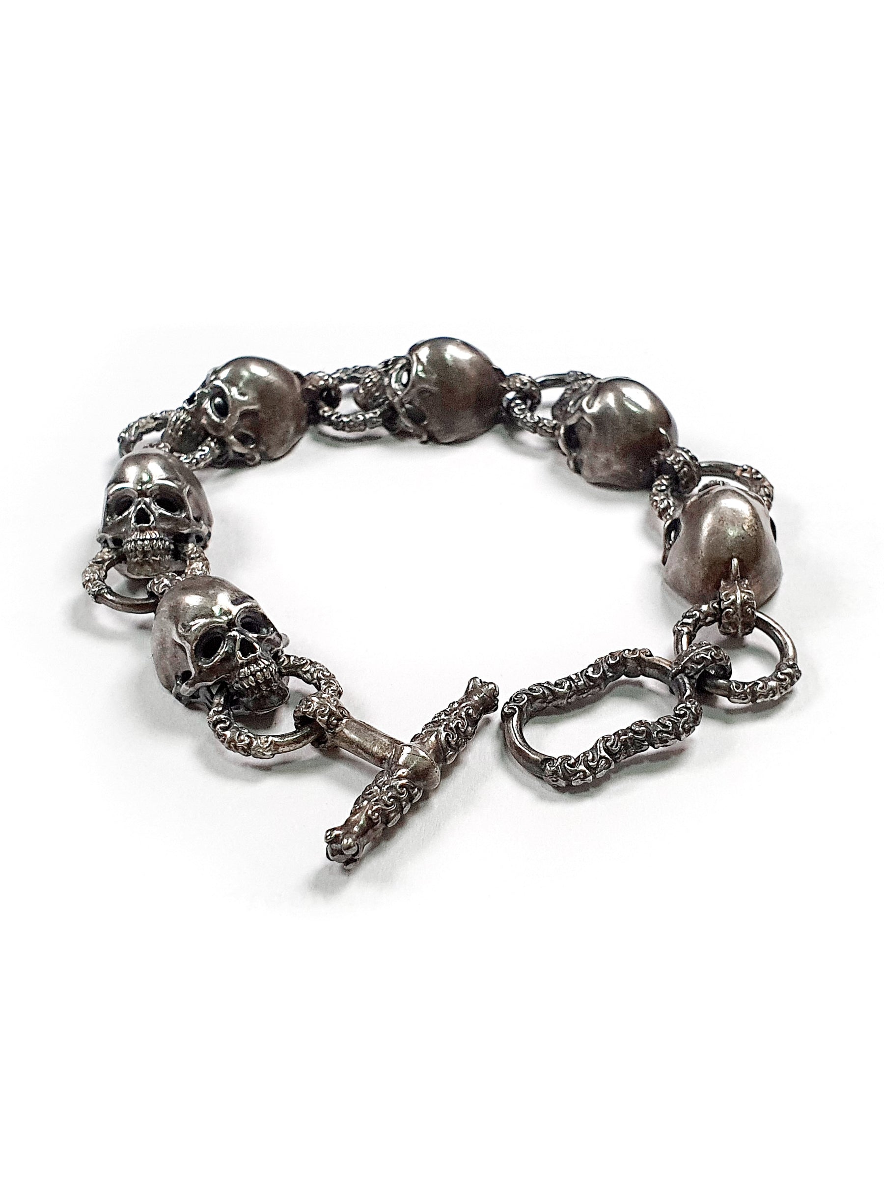 Skull Chain Link Bracelet | Biting Skull Chain