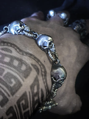 Skull Chain Link Bracelet | Biting Skull Chain
