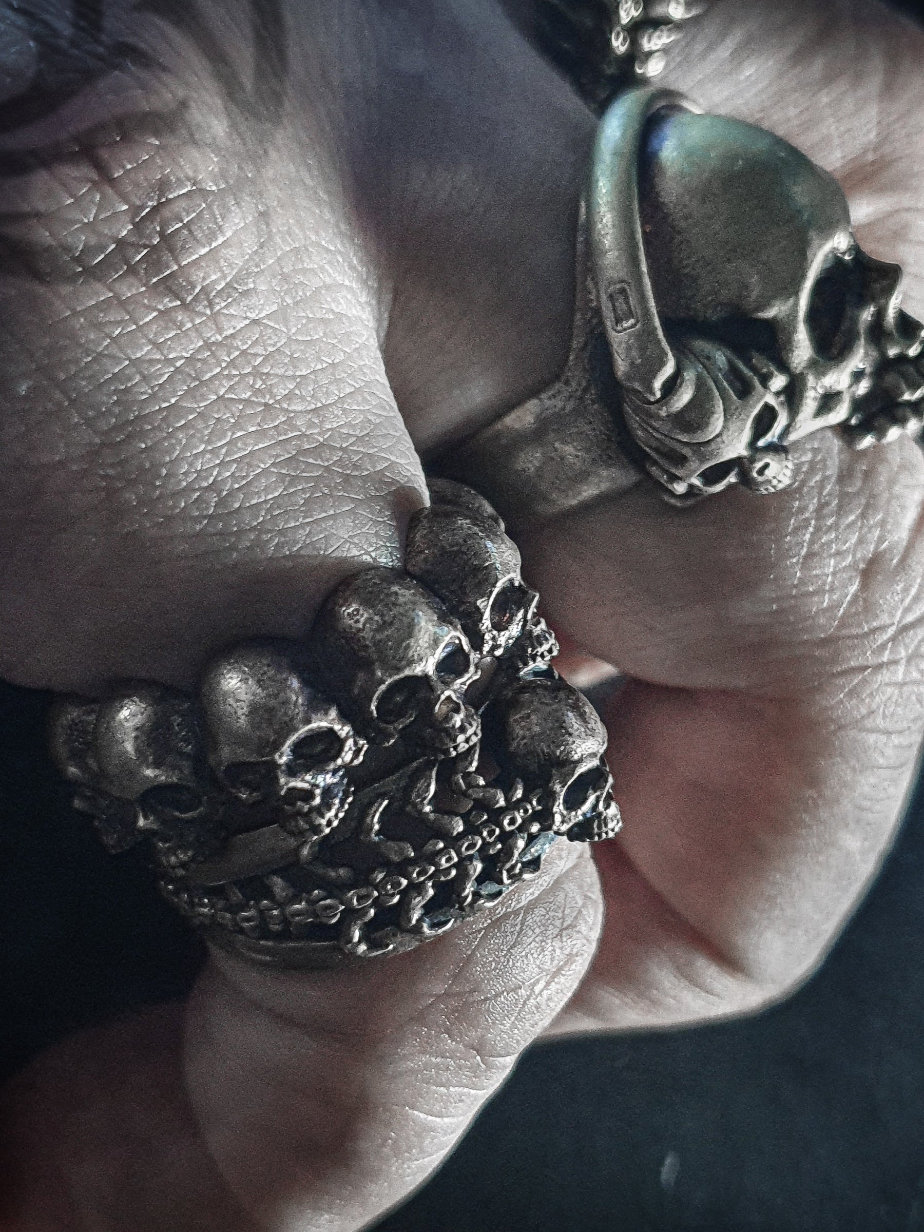 Skull Ring | Hard Edge Double Side Ribcage