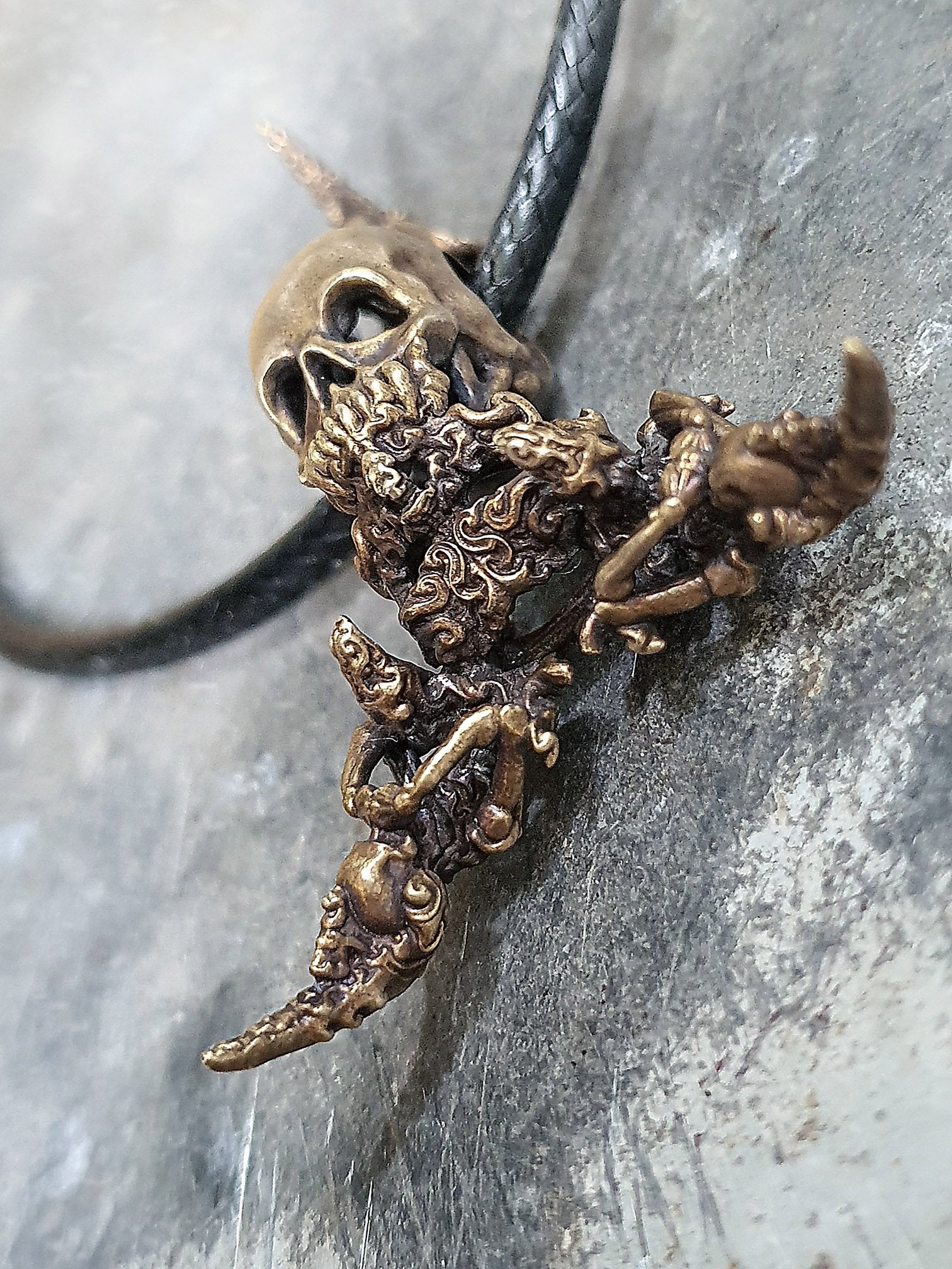 Skull Pendant | Evil Within