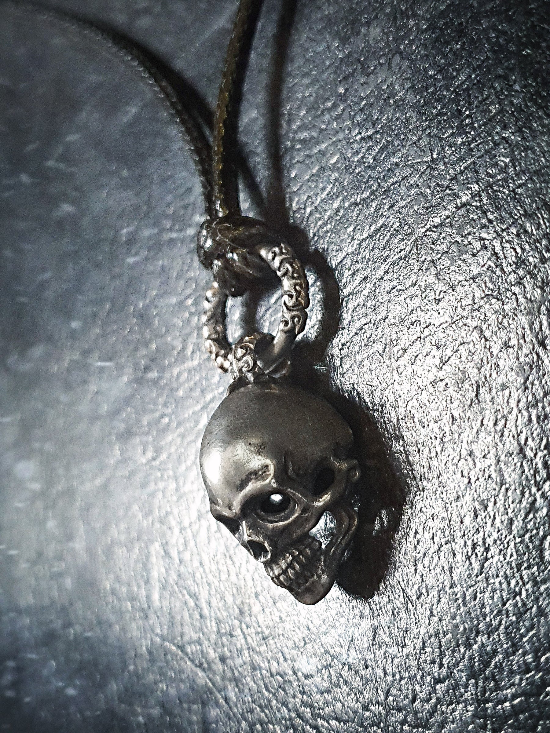 Skull Pendant | Hanging Deco