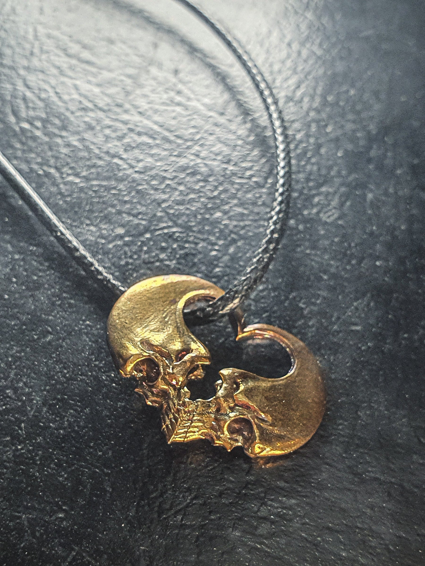 Skull Pendant | Heart