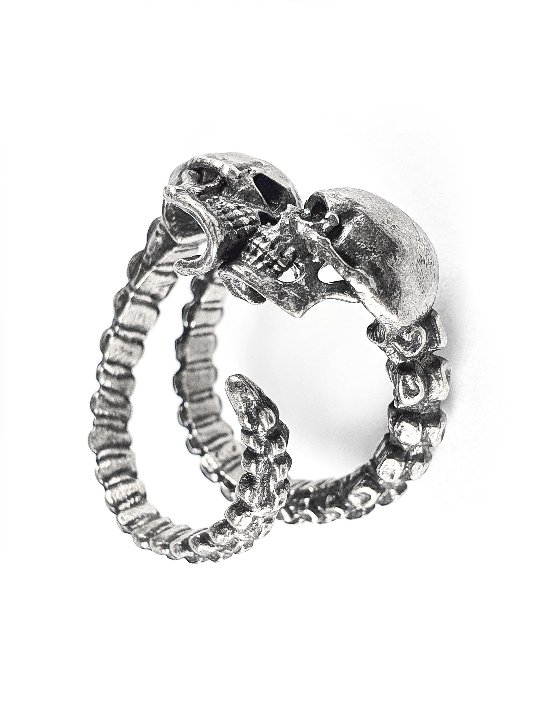 Skull Ring | Eternal Kiss