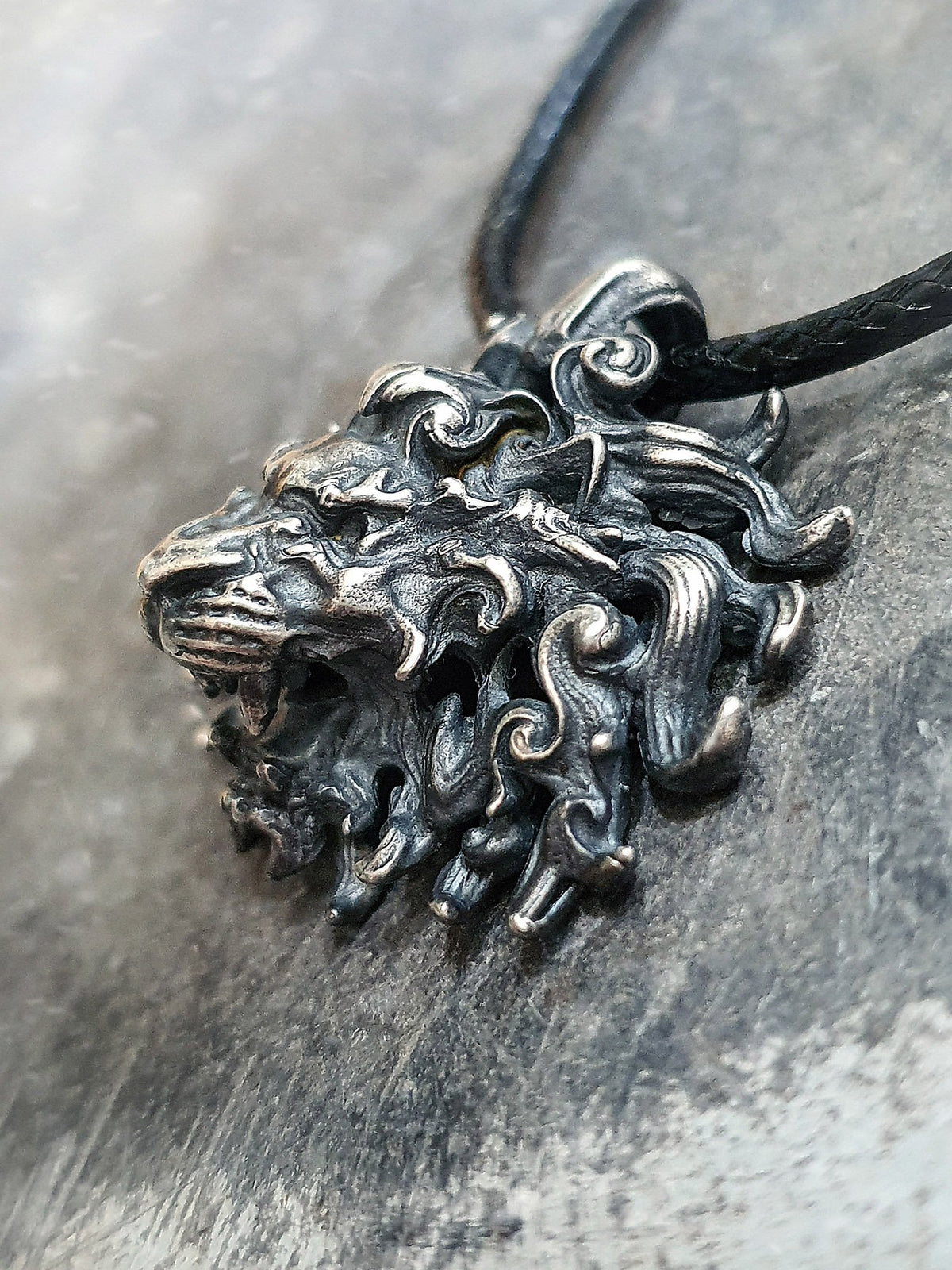 Beast Pendant | Majestic Alpha Lion