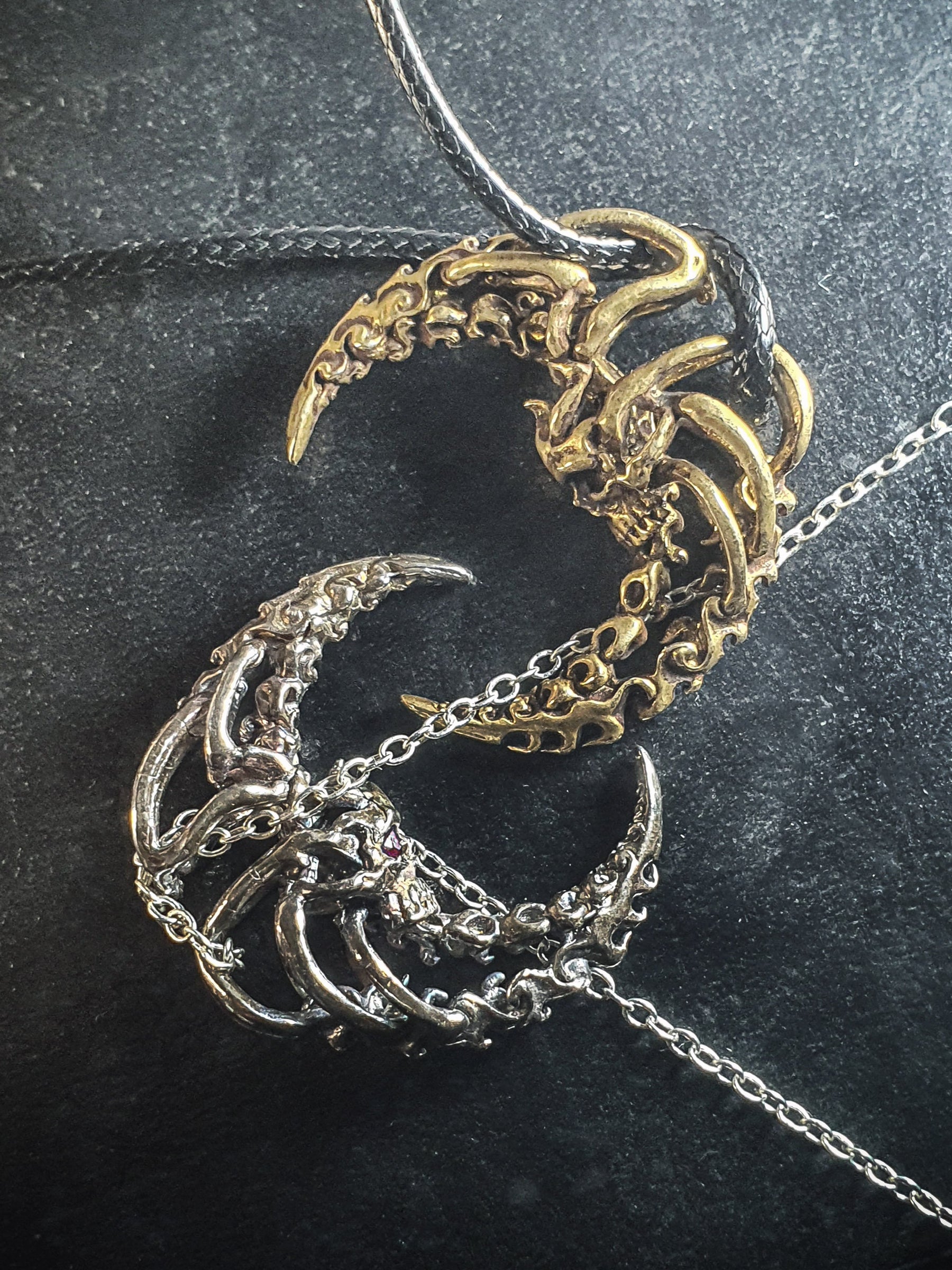 Skull Pendant | Lunar Crescent Moon