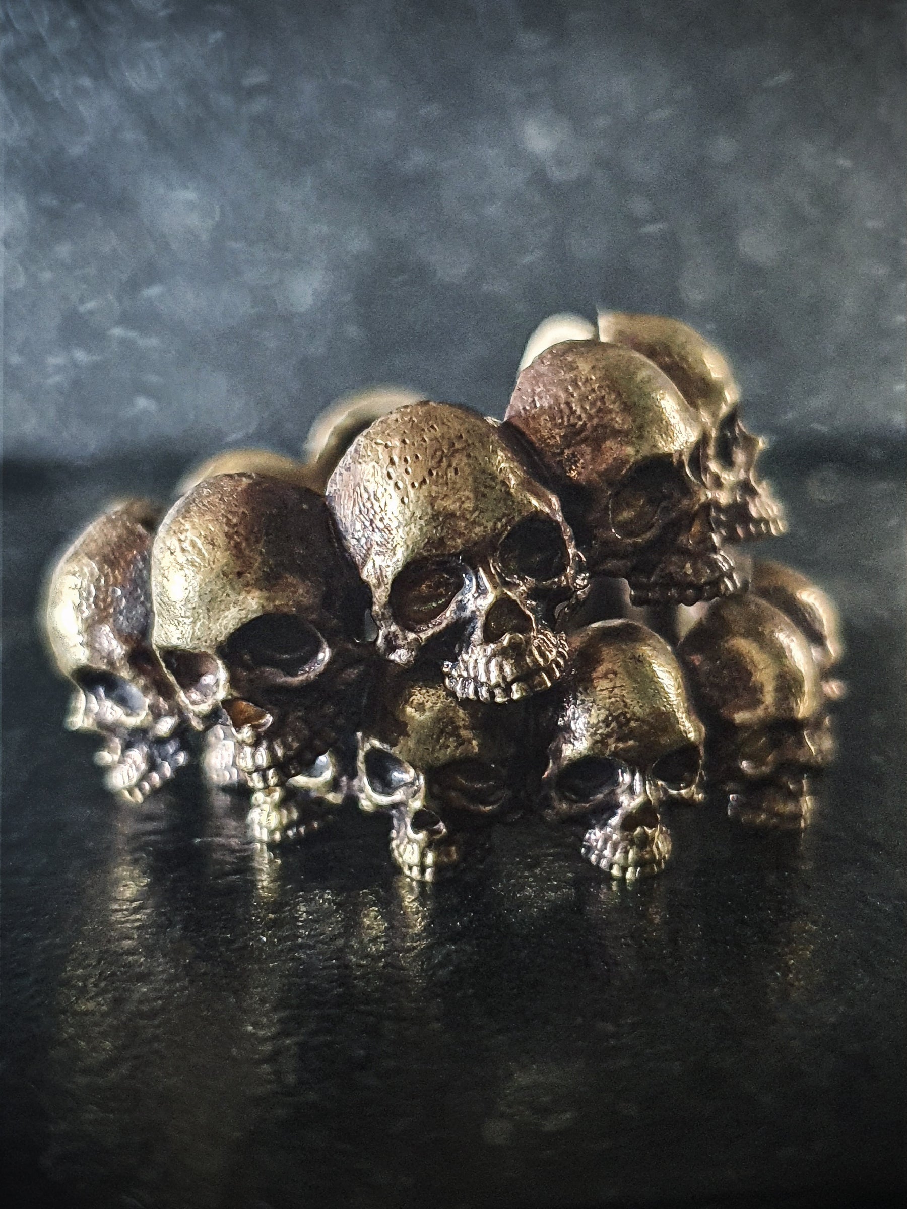 Skull Ring | Nine head adjustable Stacker