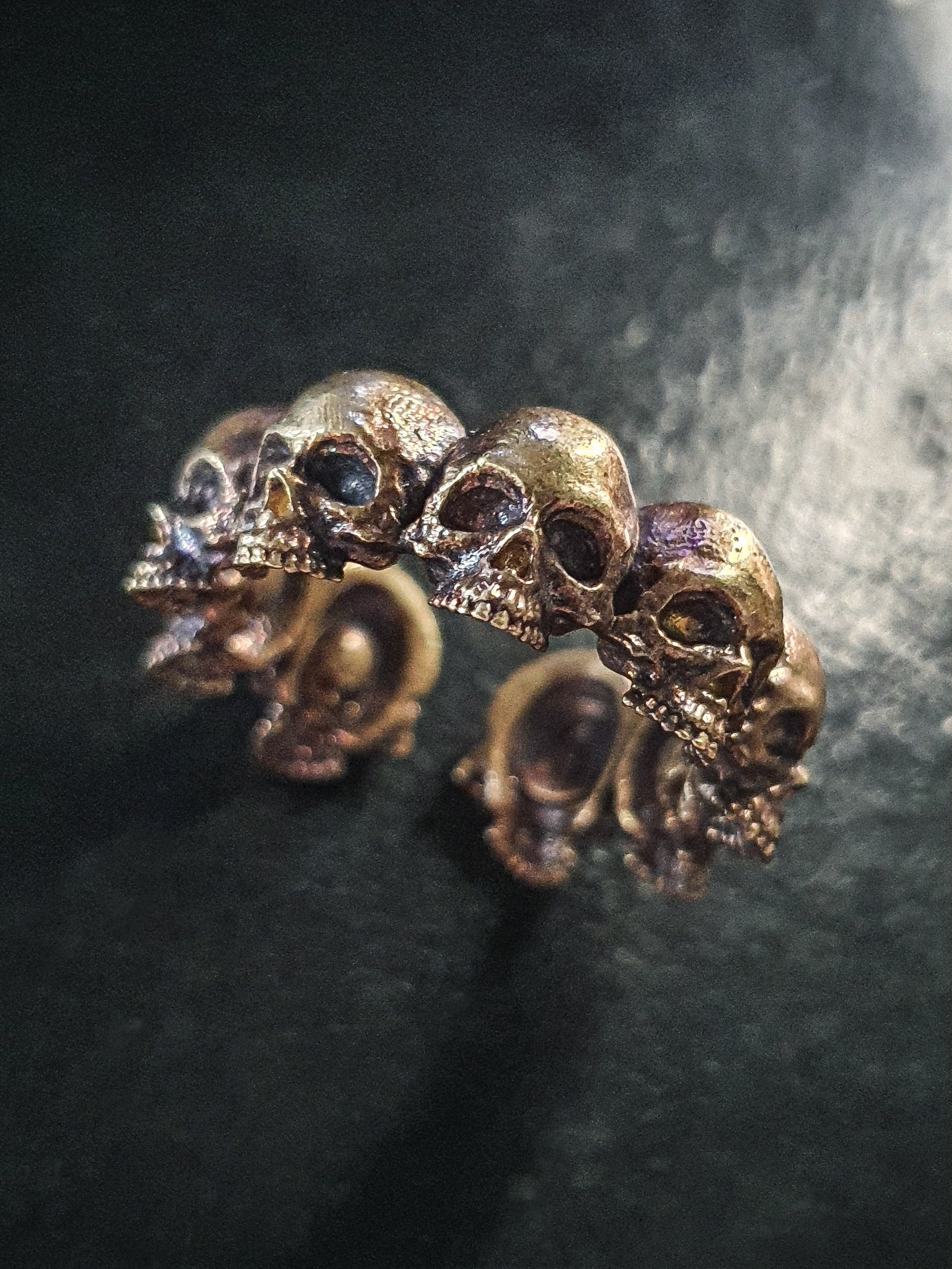 Skull Ring | Nine head adjustable Stacker