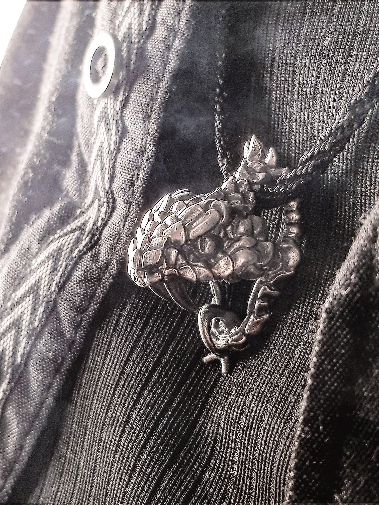 Beast Pendant | Serpent Viper Snake