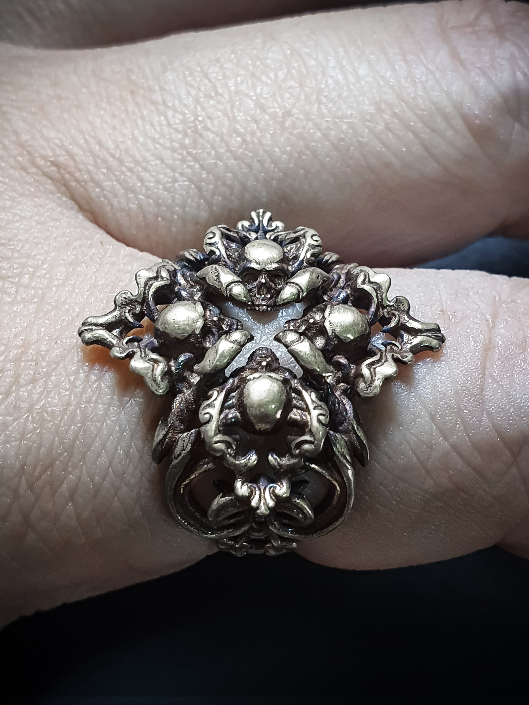 Skull Ring | Vampire Princess Gothic Floral