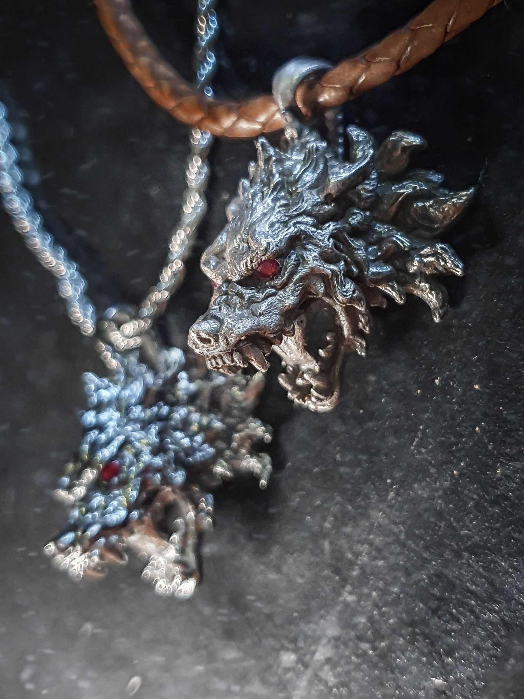 Beast Pendant | Wolf Savage