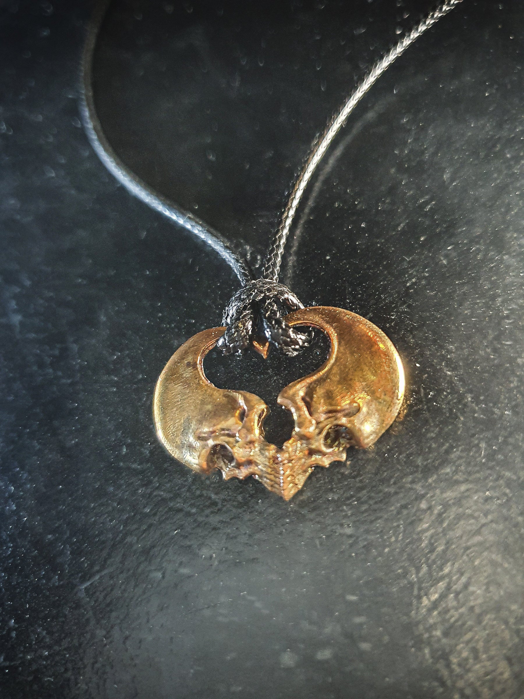 Skull Pendant | Heart