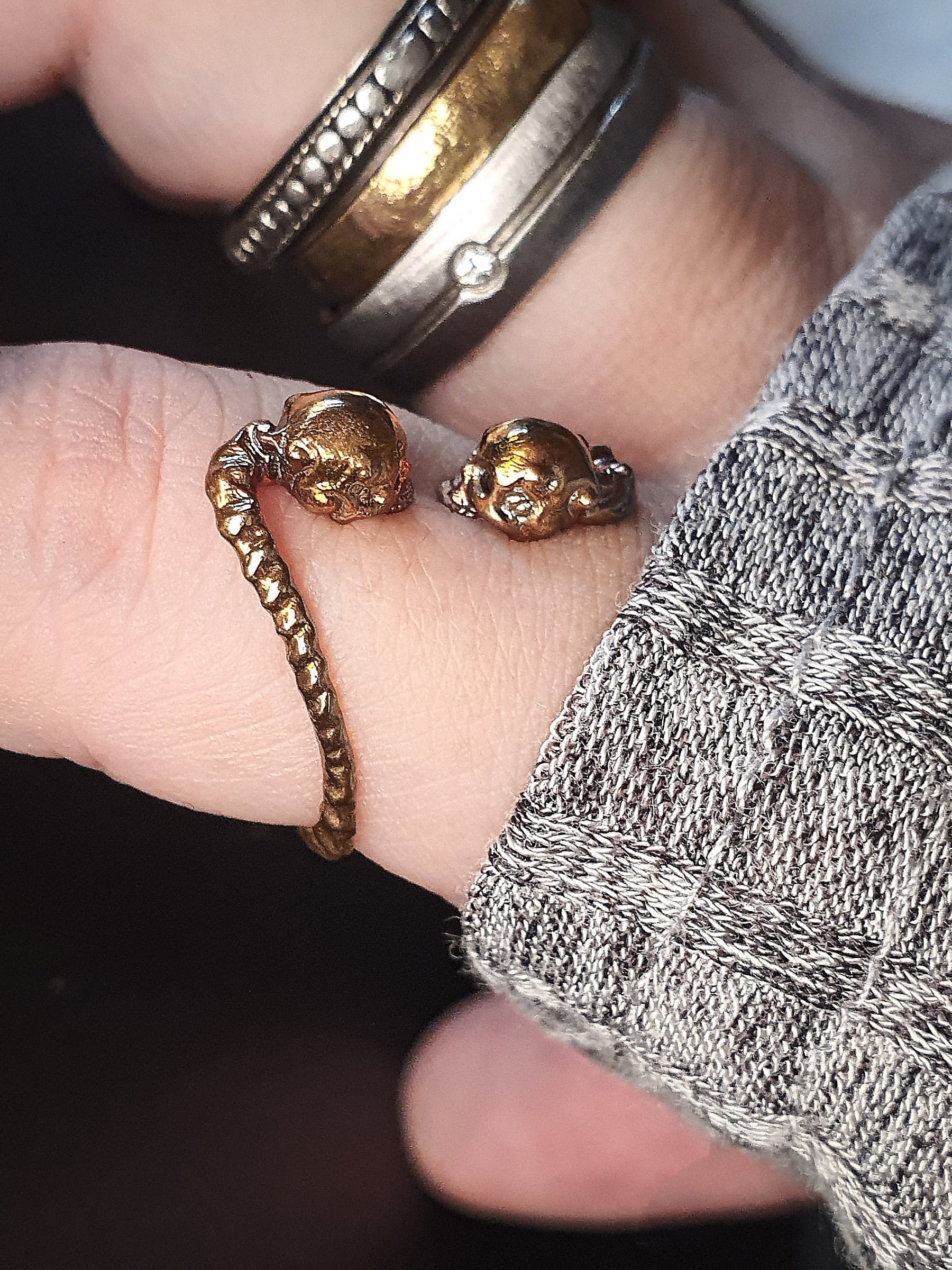 Skull Ring | Lovers Gaze